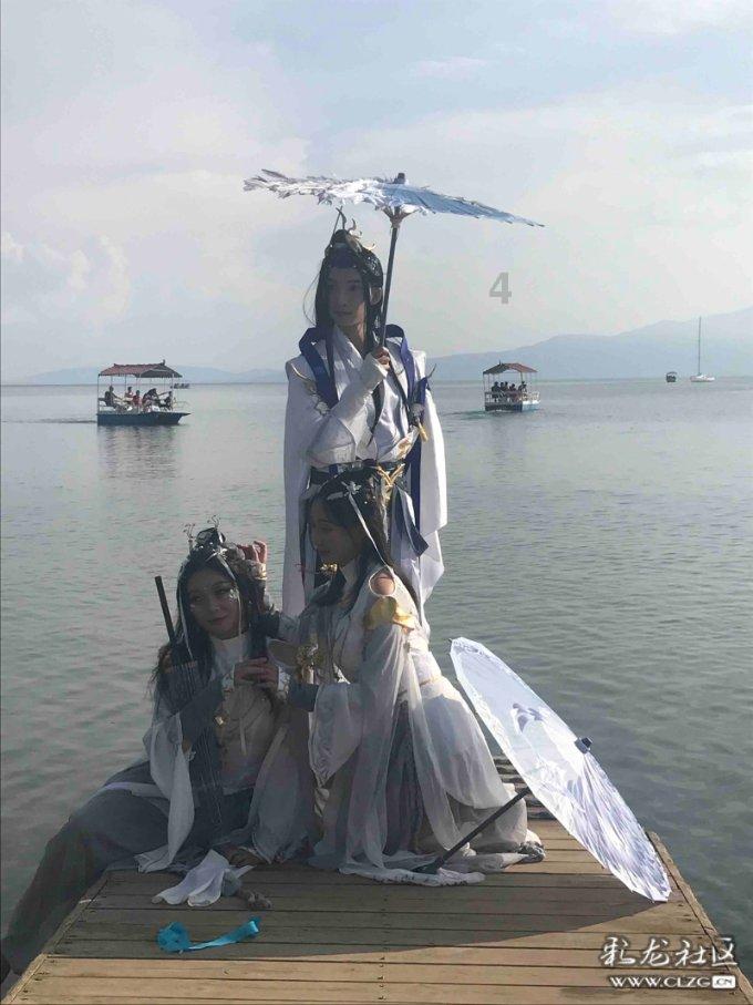 五岁时就爆红全国，后因身材管理被嘲讽，今热衷慈善终被观众认可