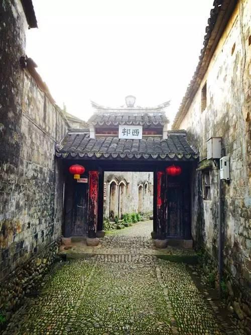 关注健康|北京hpv诊疗中心闫会宁主任提醒:女性出现这3个情况,早查HPV